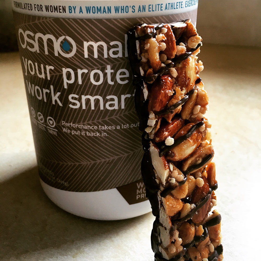 Drinking some water with a powder like Osmo Protein and eating a nut bar like this are a quick and easy way to start your body's recovery.