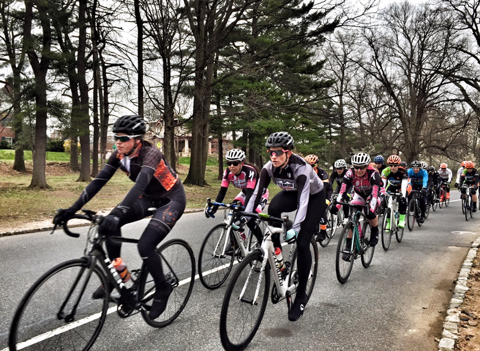 Cat 4 women at the 2016 Cherry Blossom Challenge